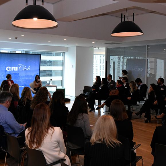 Teto de gastos e ajuste fiscal são essenciais para haver queda dos juros